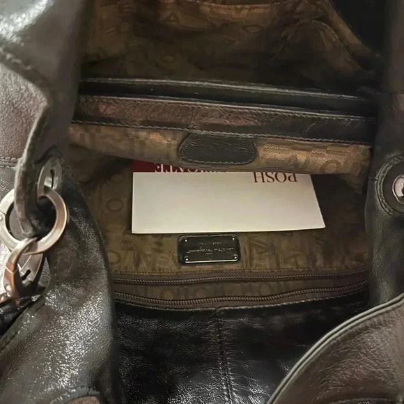 Ferragamo leather bag black luxury soft weaved - Picture 8 of 15